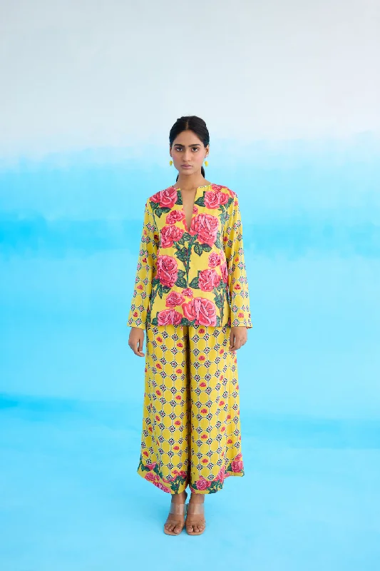 Yellow Rose Embroidered Kurti Cozy Women's Sherpa - lined