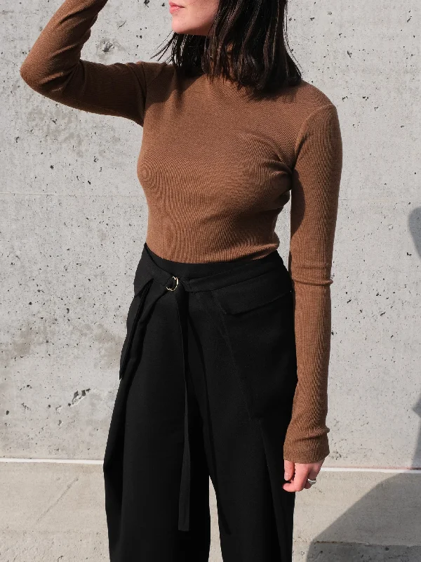 BALSAM cognac turtleneck Adventure